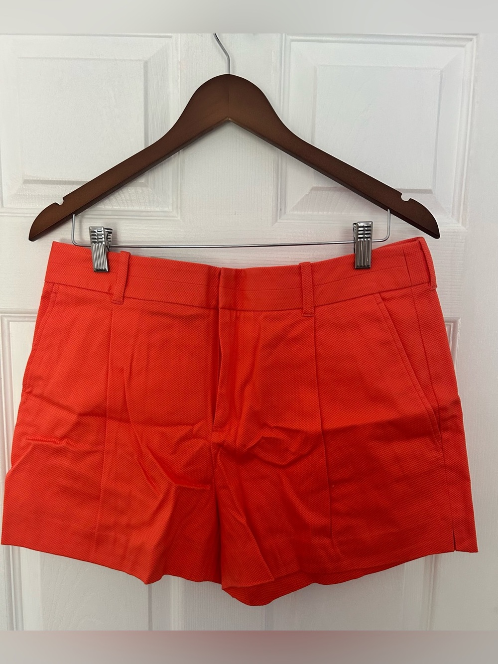 Banana Republic Women's Orange-Coral Shorts - NWT